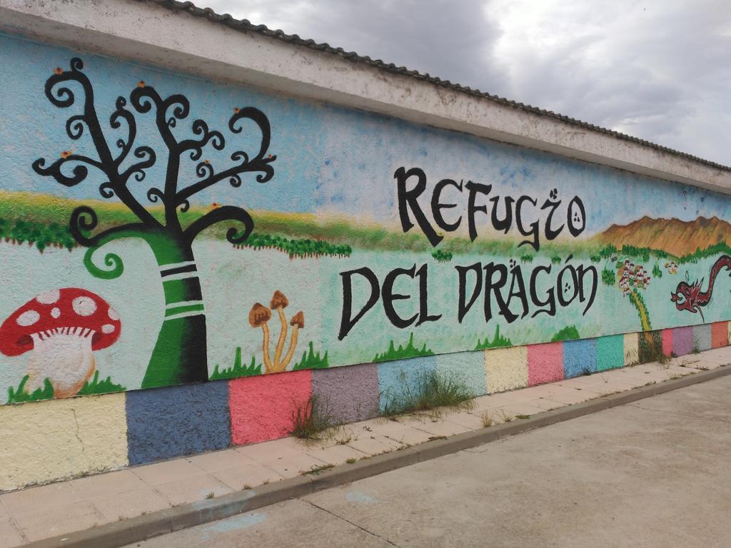 Хостел El Refugio Del Dragon Арконес Экстерьер фото